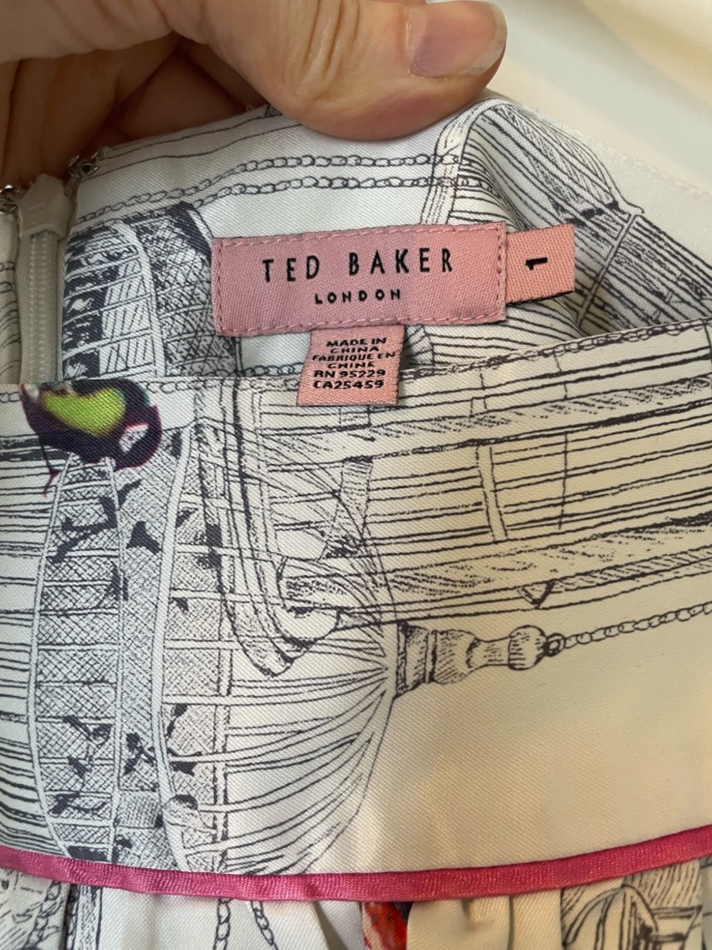 Ted Baker Whimsical Birdcage satin mini skirt - sz 4 US - Picture 9 of 11